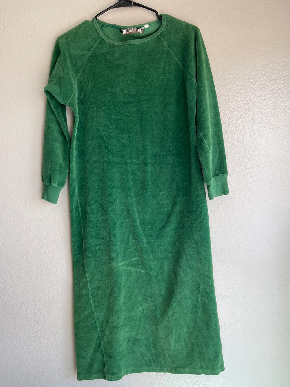 Vintage Liz Claiborne Velvet Green long-sleeve green velour midi dress featuring